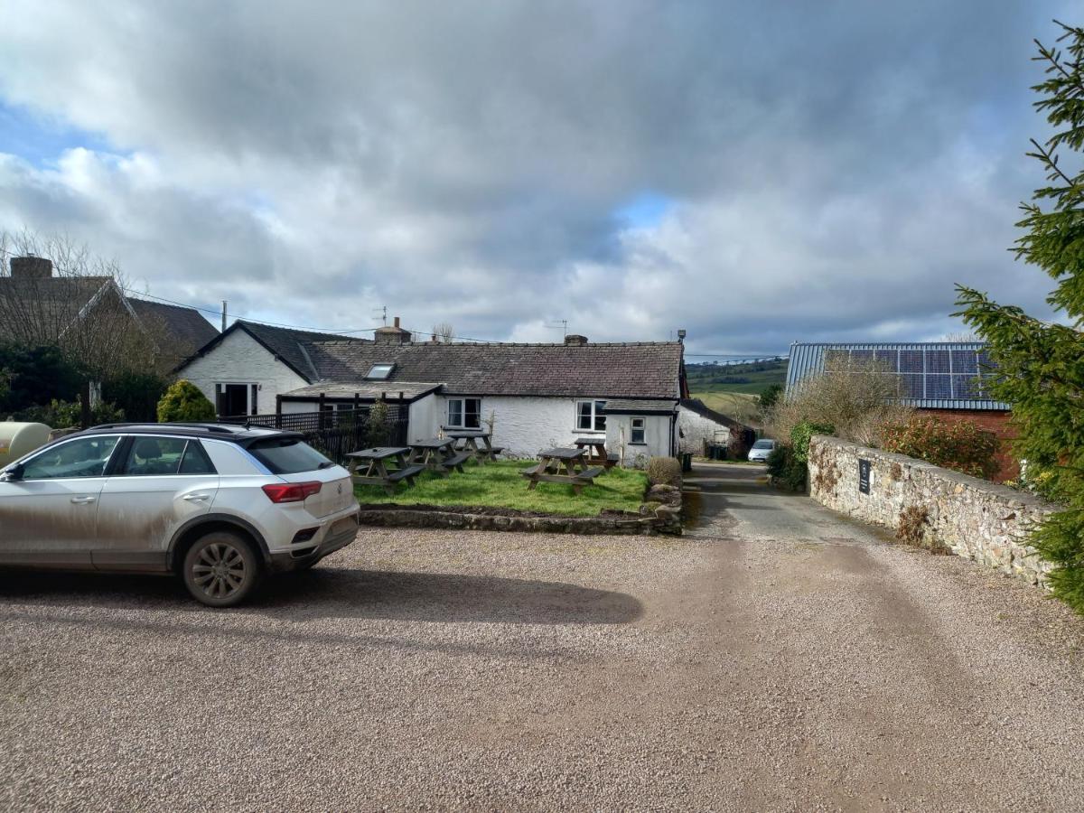 The Crown Inn Wentnor 외부 사진