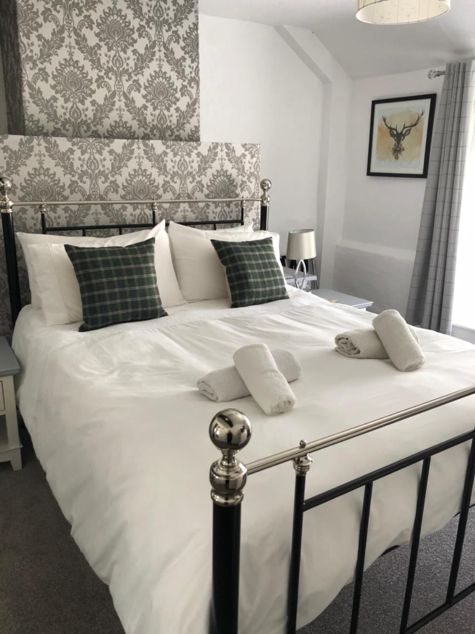 The Crown Inn Wentnor 외부 사진